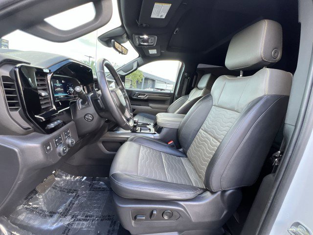 Used 2023 Chevrolet Silverado 1500 ZR2 w/ Technology Package image 19