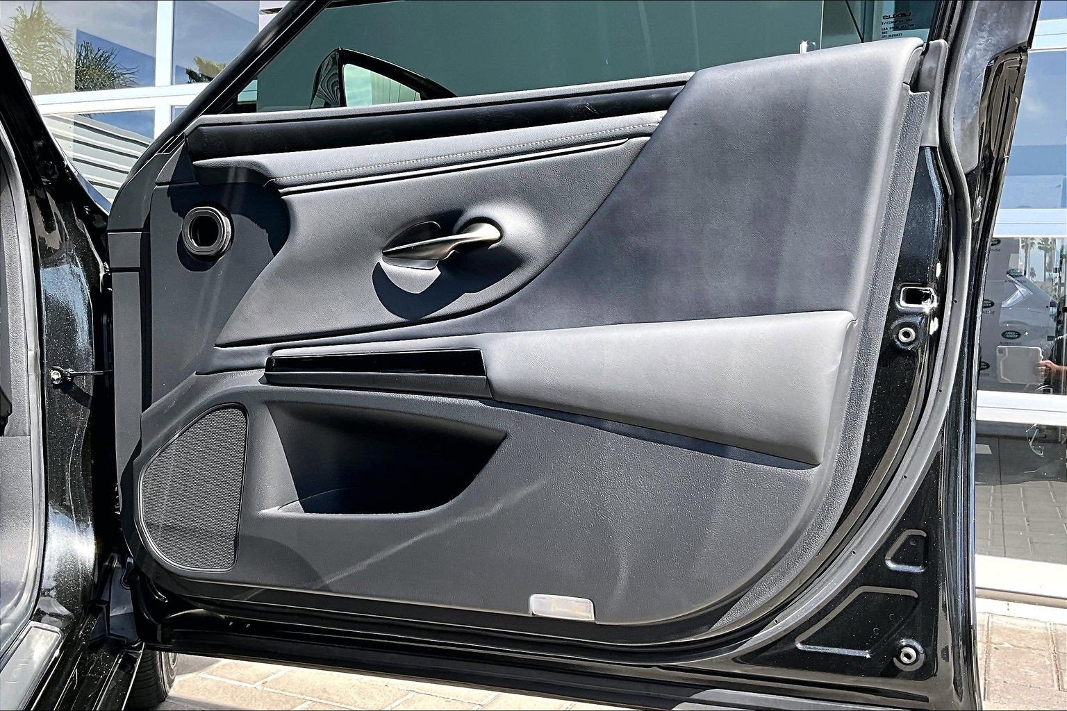 Used 2024 Lexus ES 350 w/ Premium Package image 24