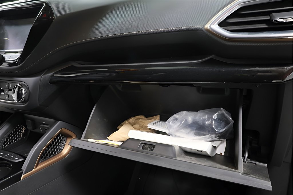 Used 2021 Chevrolet TrailBlazer ACTIV w/ Sun and Liftgate Package image 29