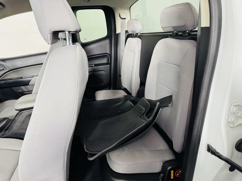 Used 2020 Chevrolet Colorado W/T w/ WT Convenience Package RWD image 16