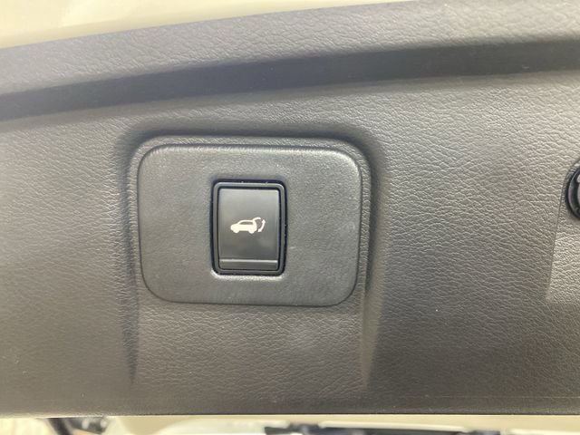 Used 2021 Nissan Murano SL w/ SL Moonroof Package AWD/4WD image 16