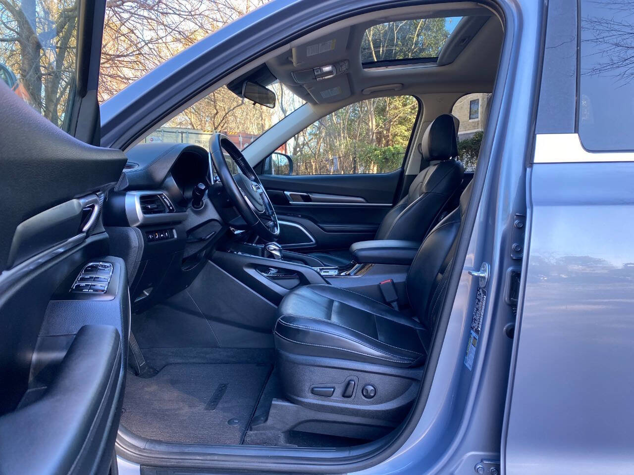 Used 2020 Kia Telluride S image 15