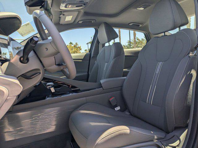 Used 2025 Hyundai Elantra SEL FWD image 15