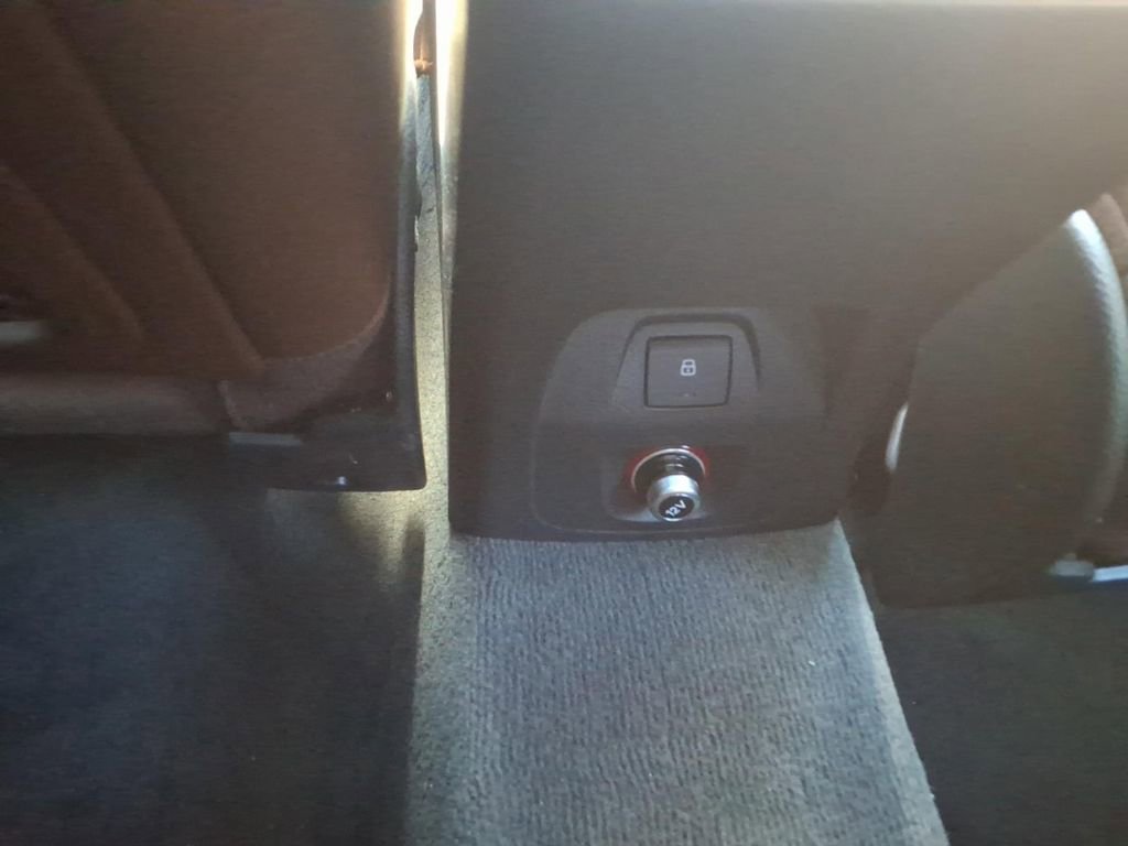 Used 2018 Audi Q3 2.0T Premium Plus w/ Premium Plus Package image 12