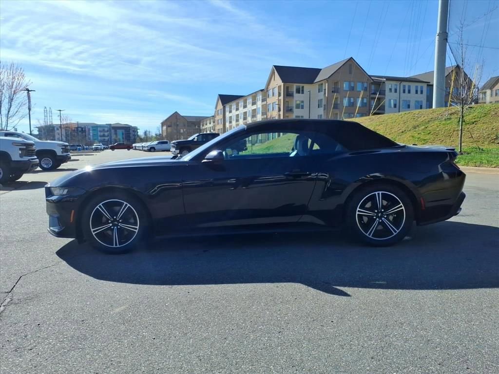 Used 2024 Ford Mustang Premium image 29