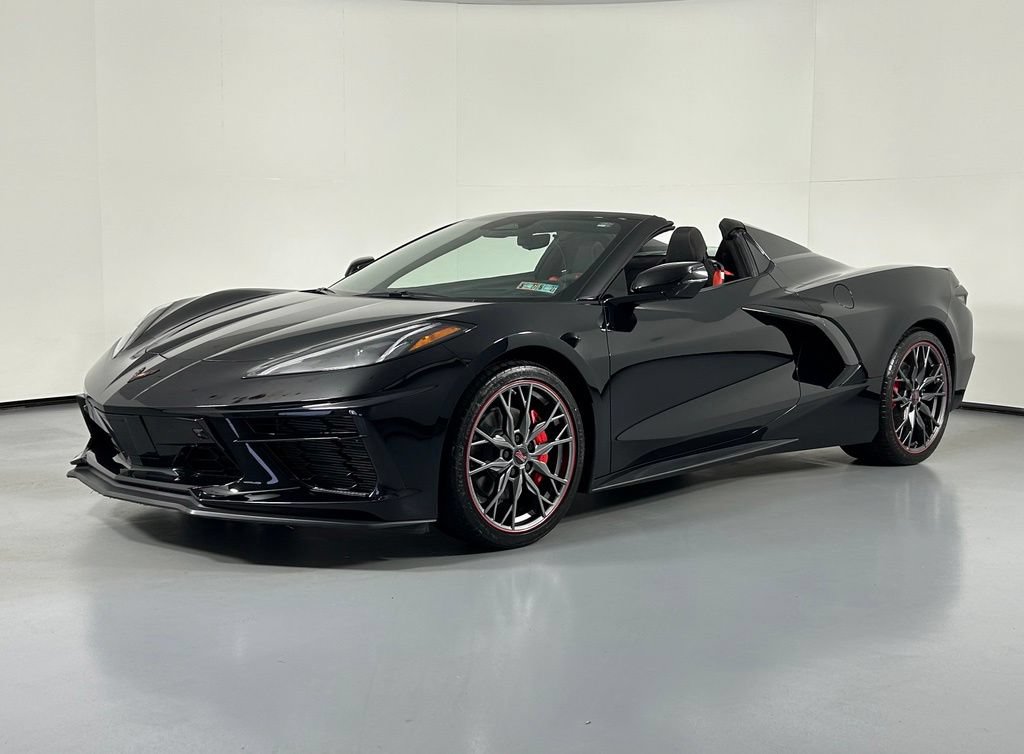 Used 2024 Chevrolet Corvette Stingray Premium Conv w/ 3LT RWD image 2