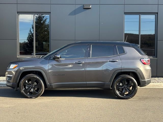 Used 2020 Jeep Compass Latitude image 4