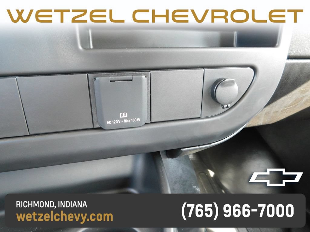 New 2026 Chevrolet Express 2500 w/ Safety Package RWD image 31