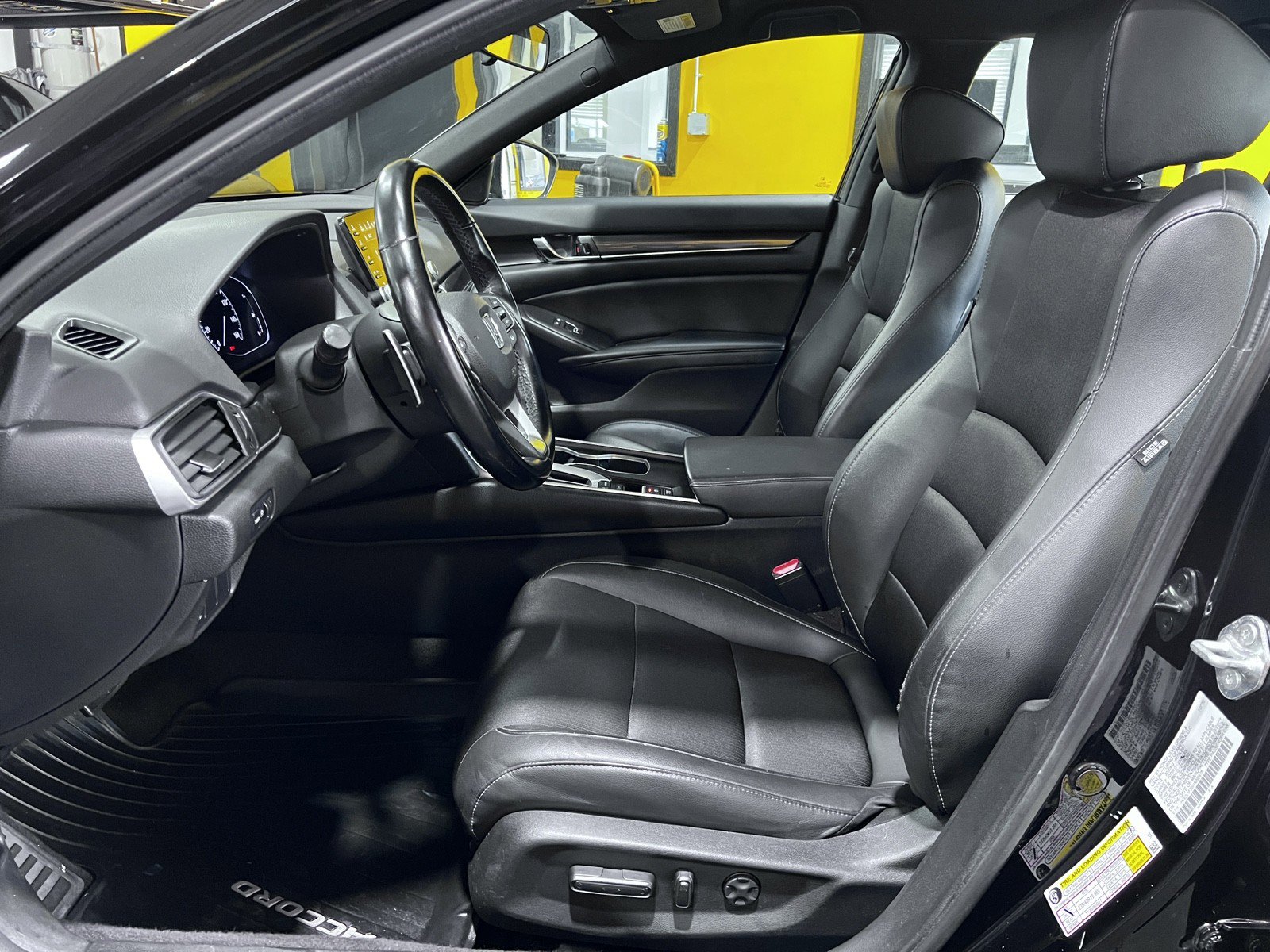 Used 2022 Honda Accord Sport image 14