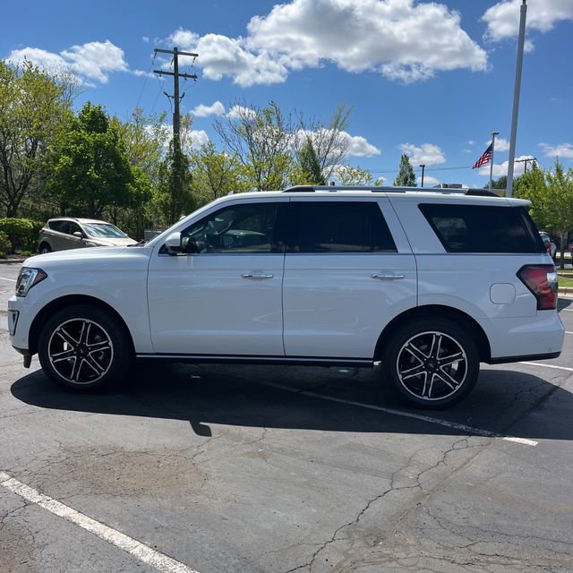 Used 2020 Ford Expedition Limited w/ Special Edition Package AWD/4WD image 4