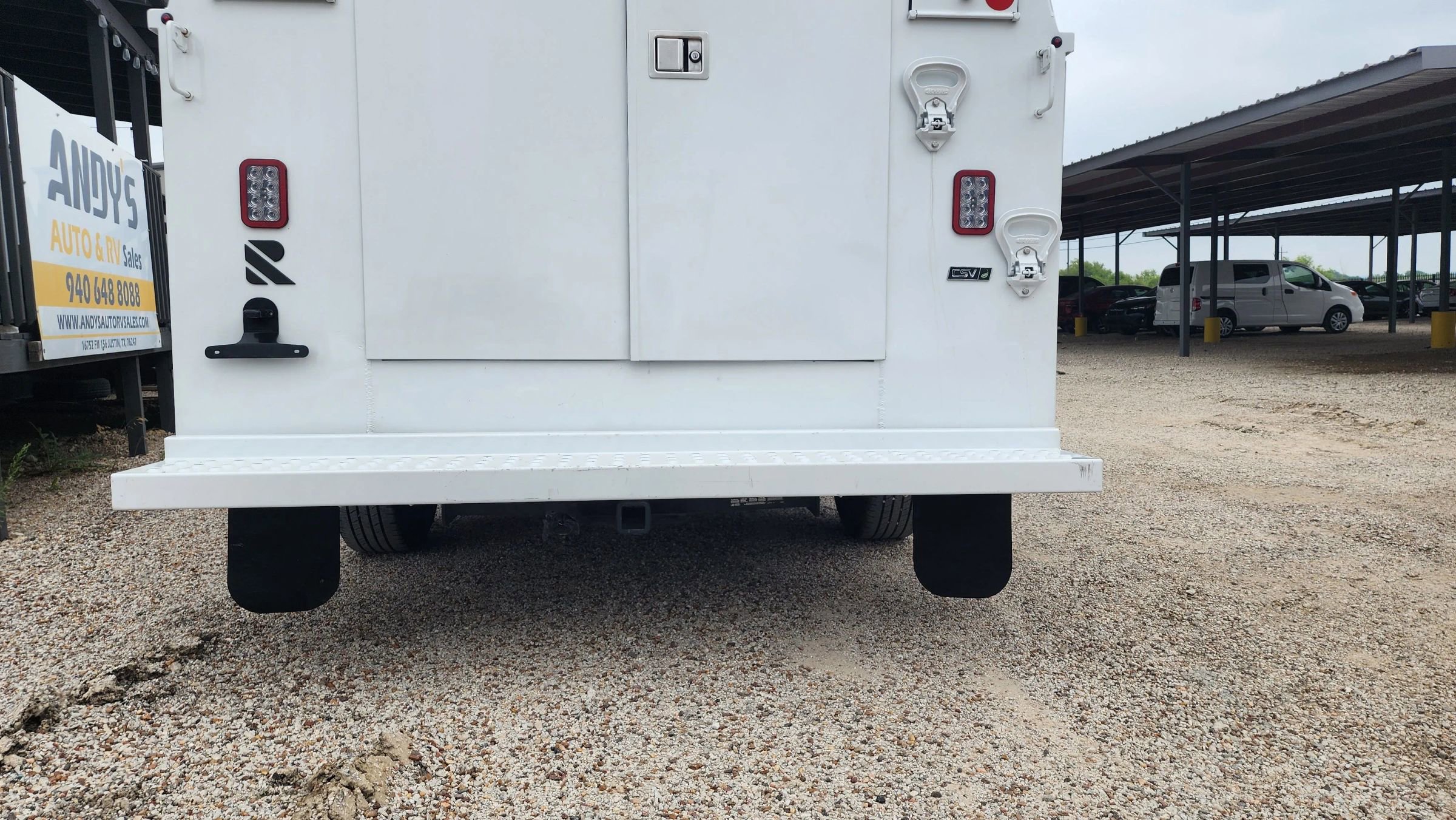 Used 2024 Ford E-350 and Econoline 350 Super Duty w/ Power Windows & Locks Group image 22