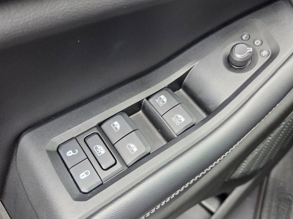 Used 2023 Jeep Grand Cherokee Altitude RWD image 27