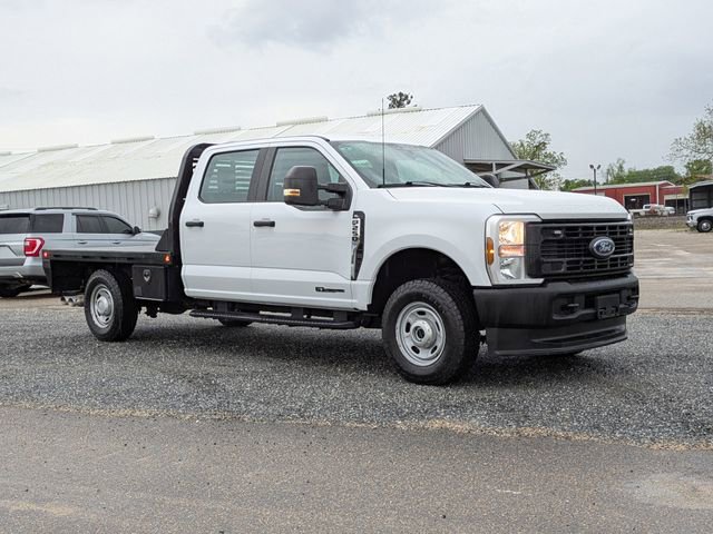 Used 2024 Ford F250 XL AWD/4WD image 2