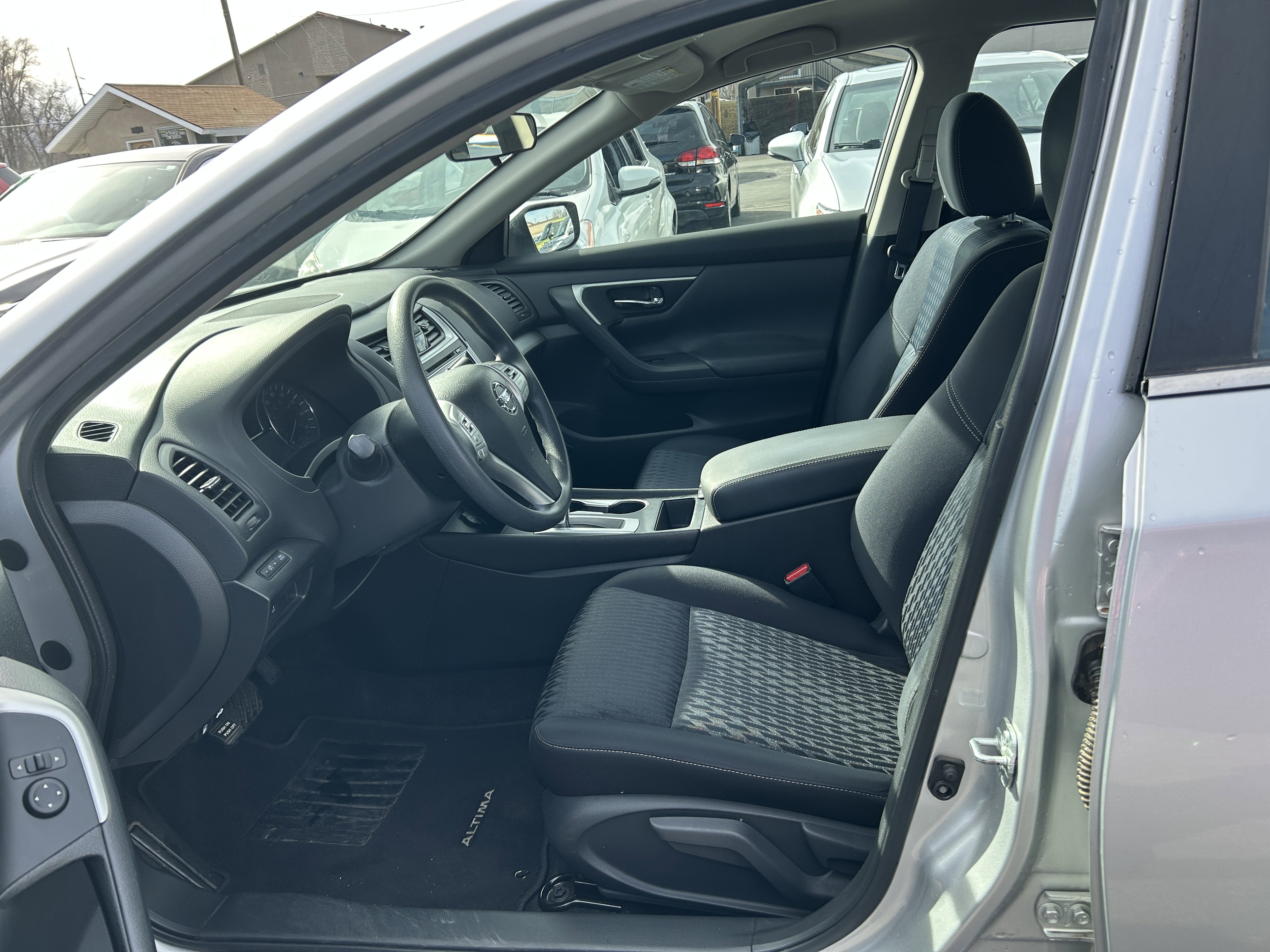 Used 2018 Nissan Altima 2.5 S image 10