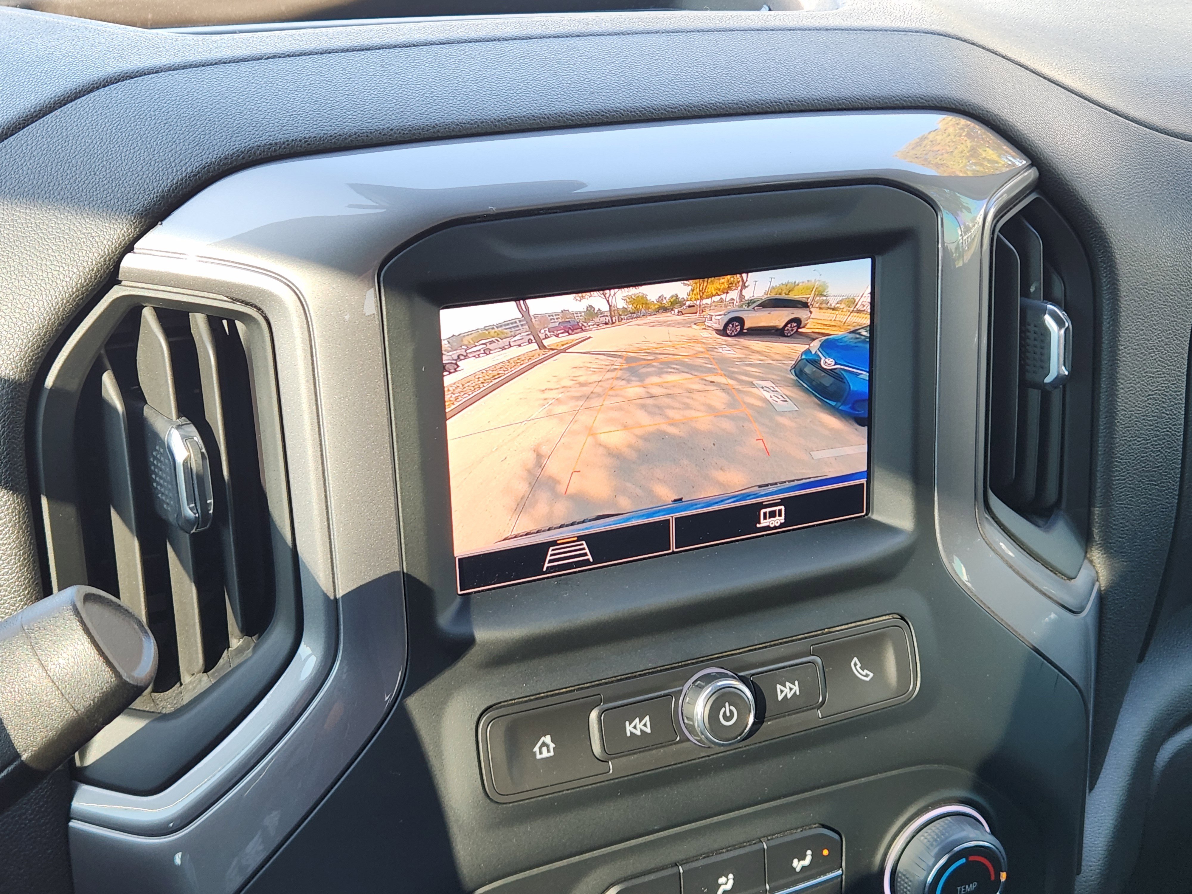 Used 2022 Chevrolet Silverado 1500 Custom w/ LPO, Dark Essentials Package image 19