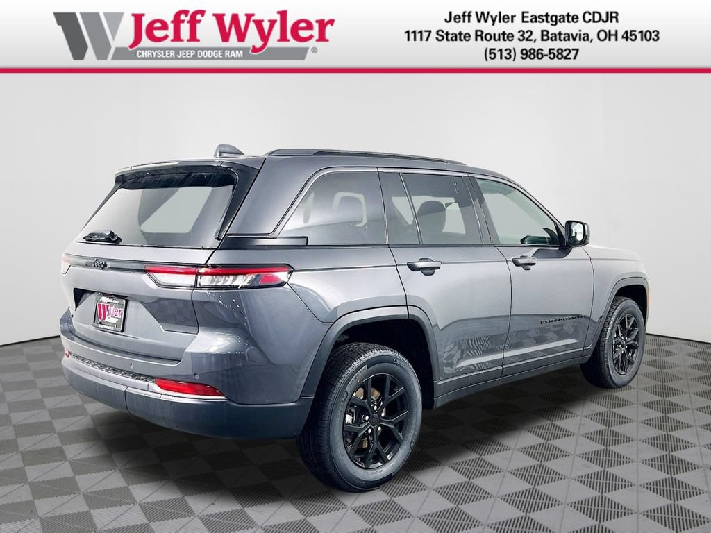 New 2026 Jeep Grand Cherokee Altitude AWD/4WD image 32