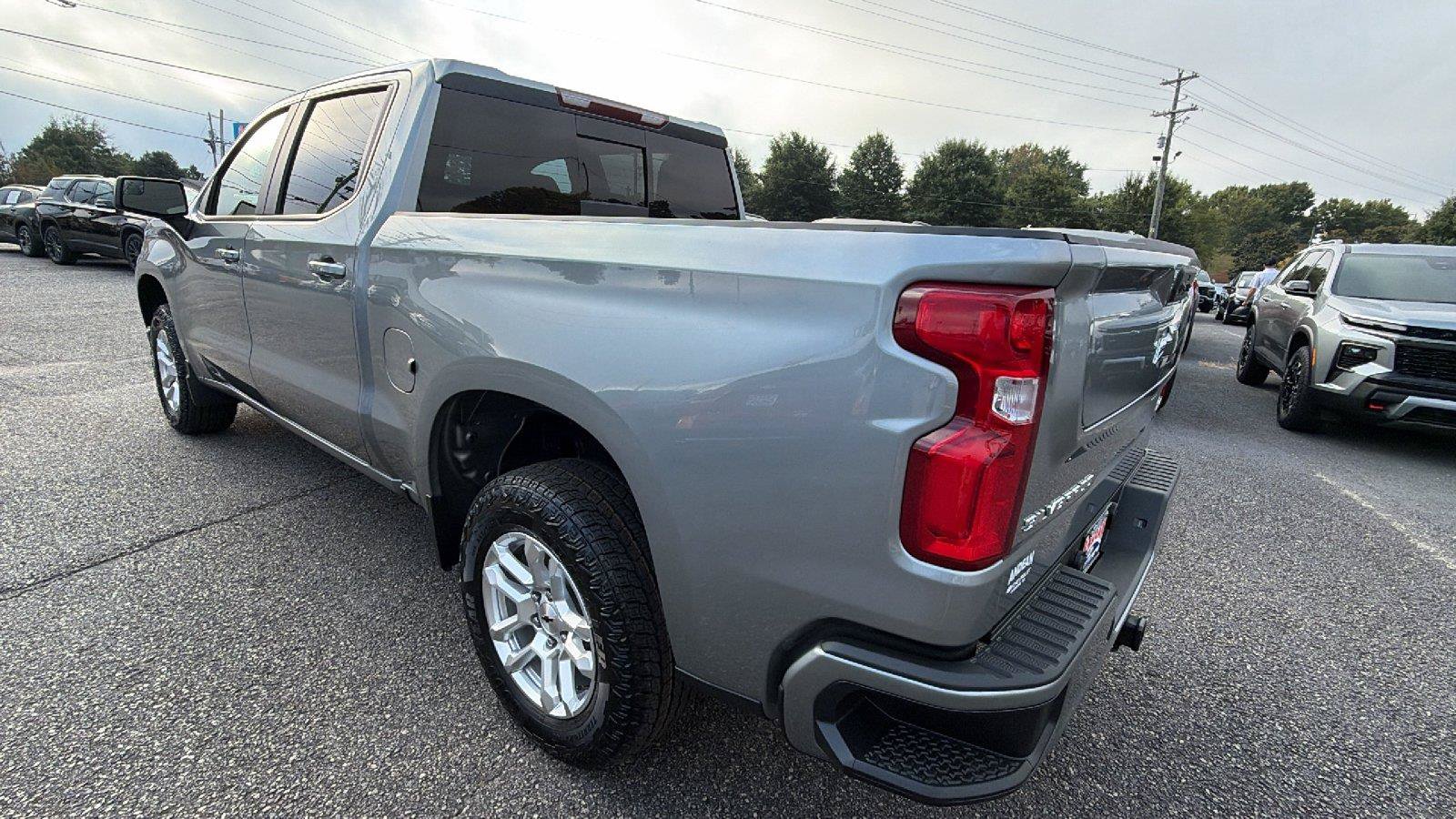 New 2026 Chevrolet Silverado 1500 RST w/ Convenience Package II AWD/4WD image 10