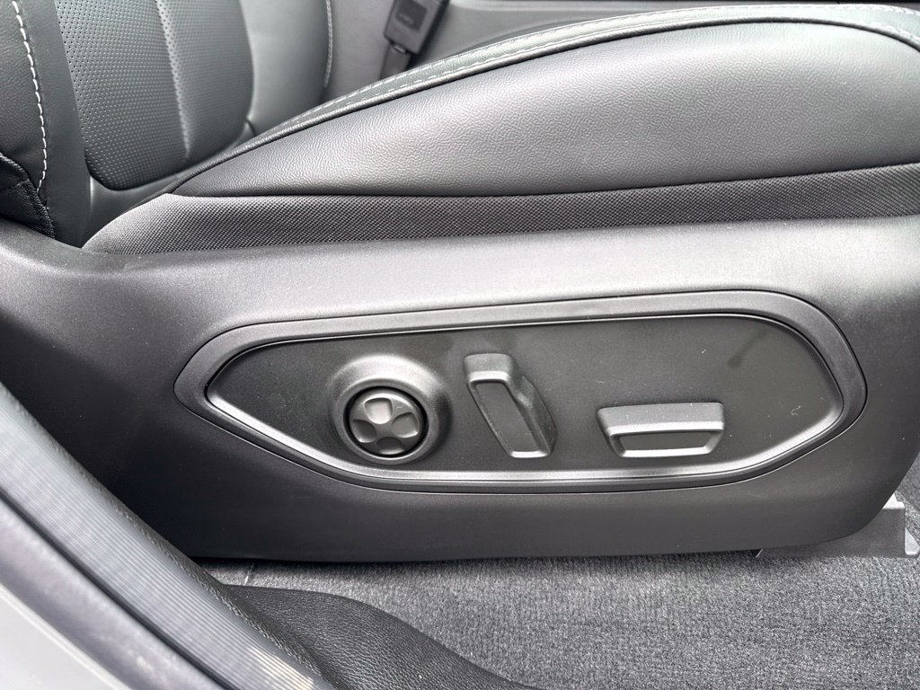 New 2027 Jeep Grand Cherokee L Limited AWD/4WD image 13