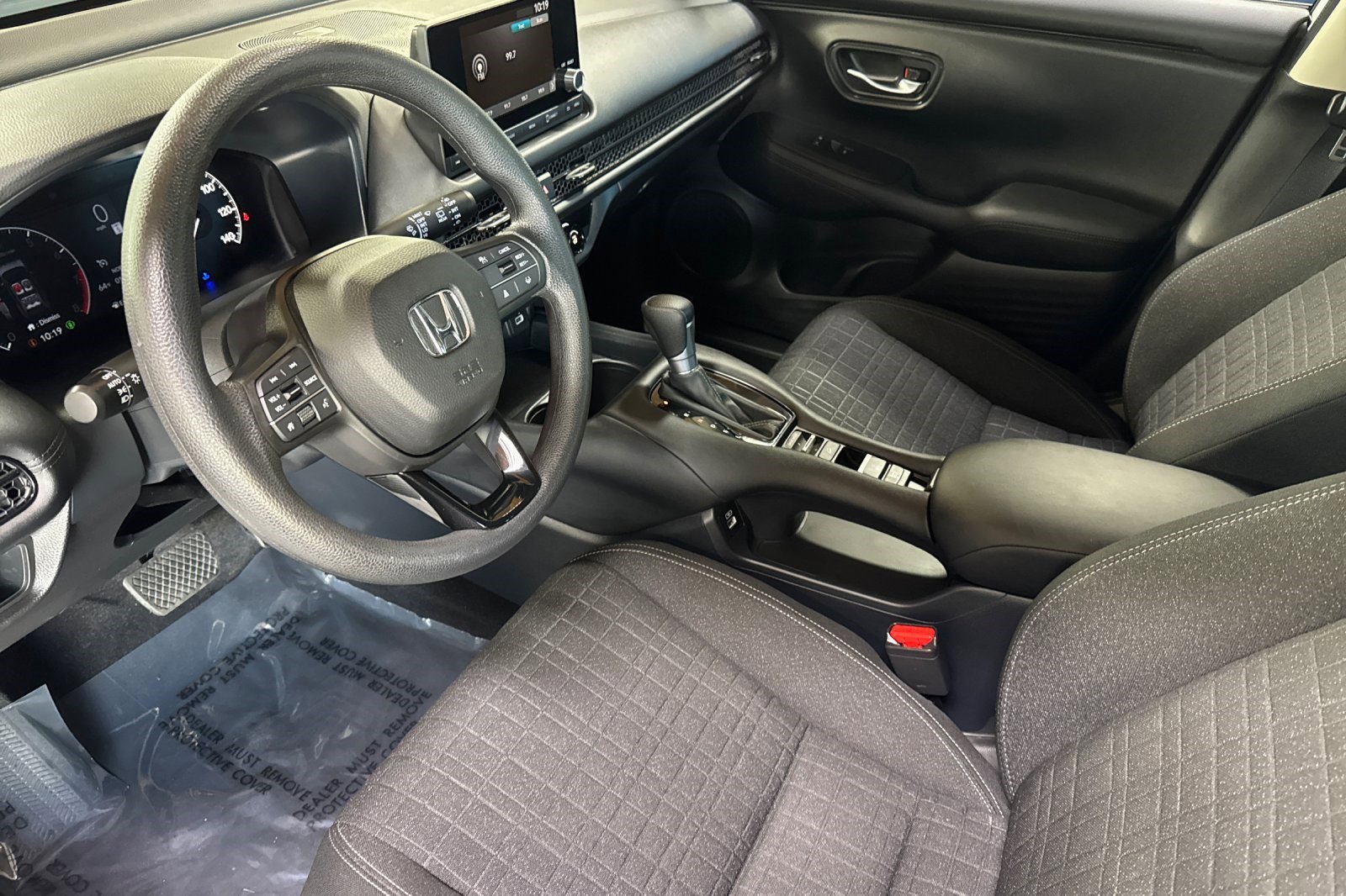 Certified 2023 Honda HR-V LX image 4