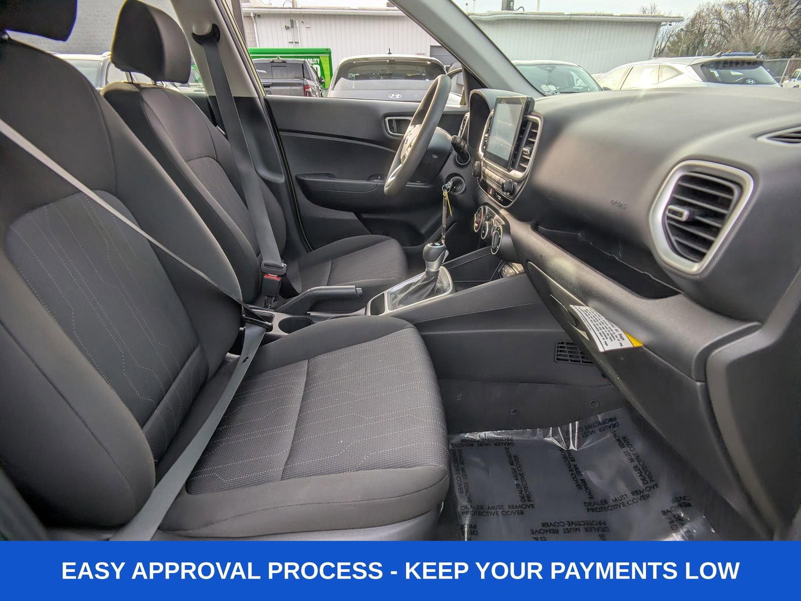 Used 2022 Hyundai Venue SE w/ Cargo Package image 15