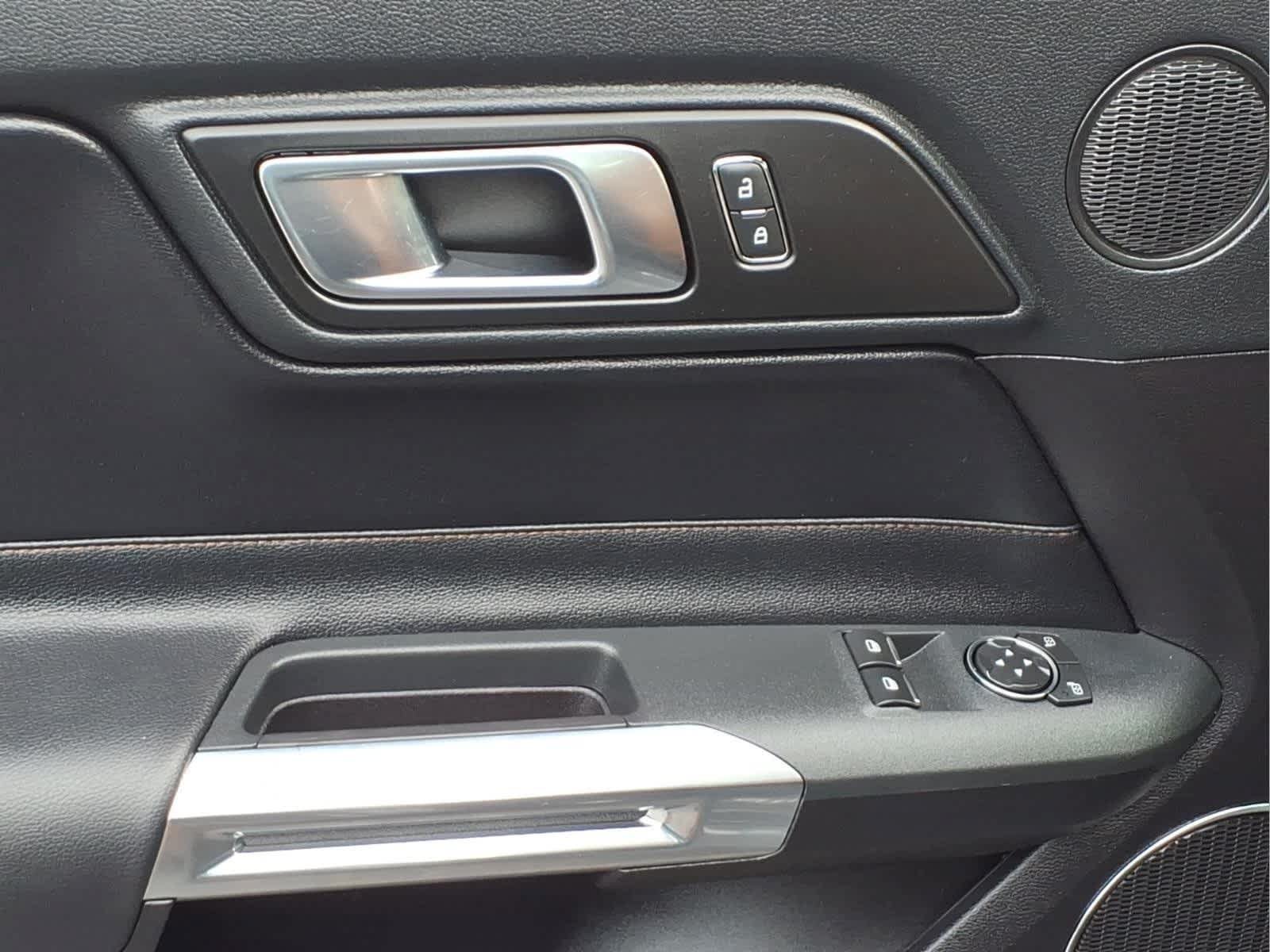Used 2019 Ford Mustang GT Premium RWD image 13