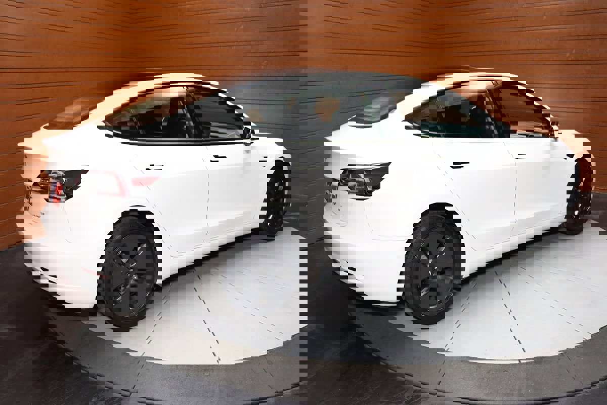 Used 2021 Tesla Model 3 Long Range image 21