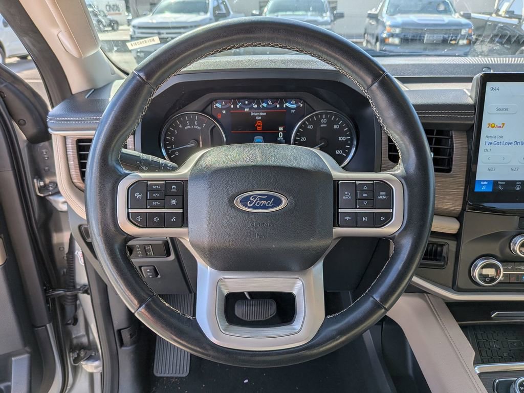 Used 2024 Ford Expedition Limited AWD/4WD image 13