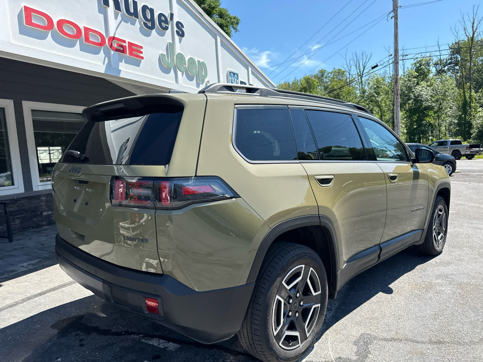 New 2026 Jeep Cherokee Limited AWD/4WD image 3