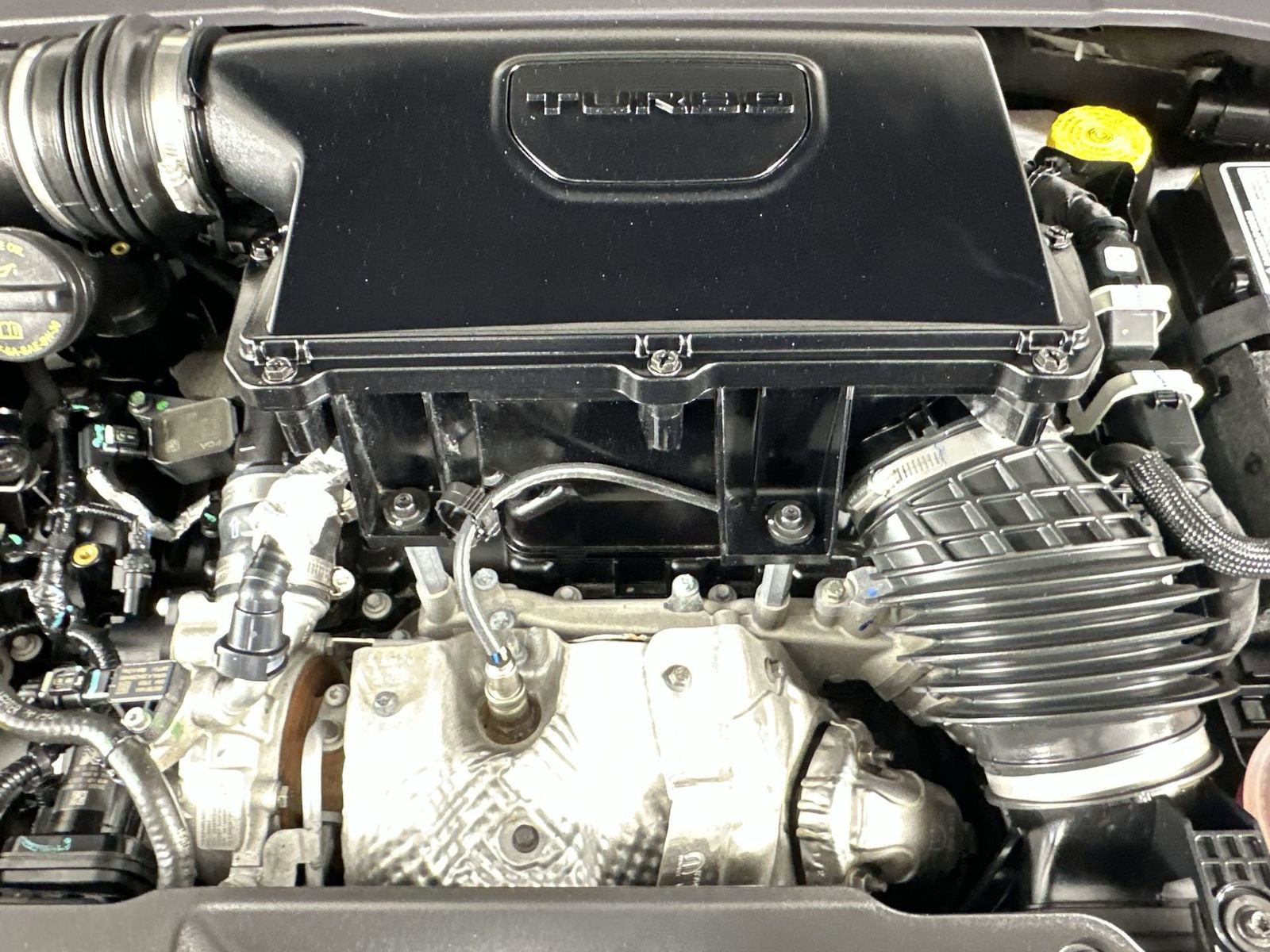 Used 2025 Jeep Compass Sport image 28