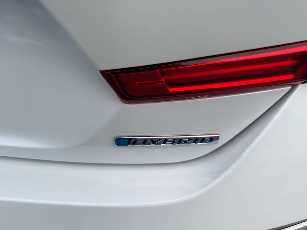 Used 2018 Honda Accord EX-L image 6