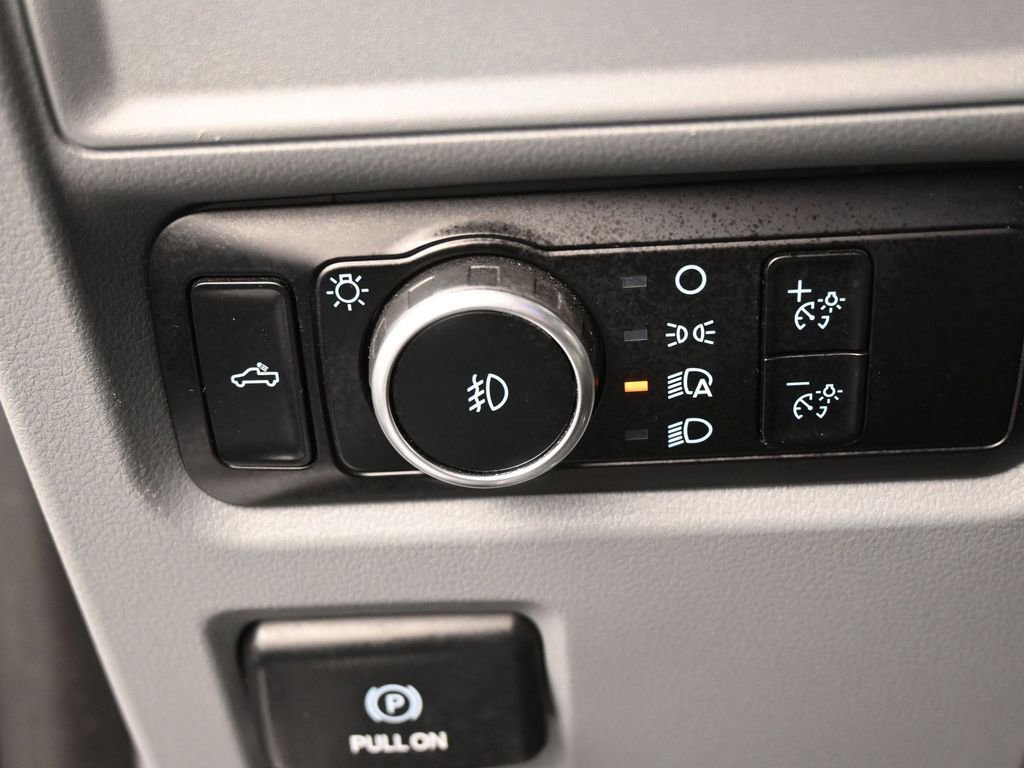 Used 2023 Ford F150 XLT image 34