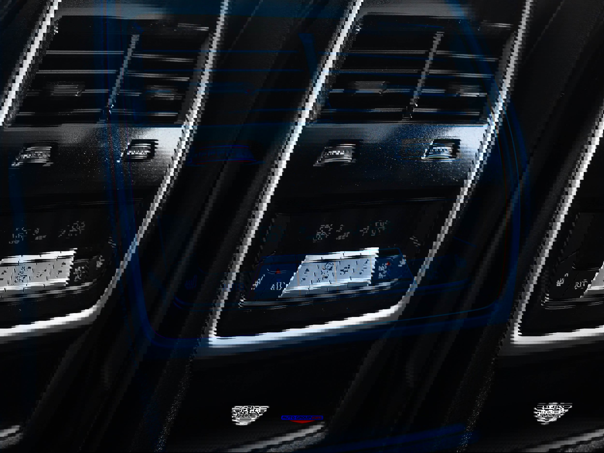 Used 2019 BMW X5 xDrive40i w/ Convenience Package image 24