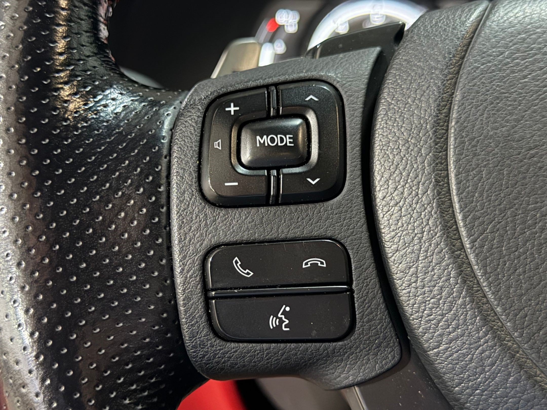 Used 2022 Lexus IS 350 F Sport w/ Accessory Package RWD image 13