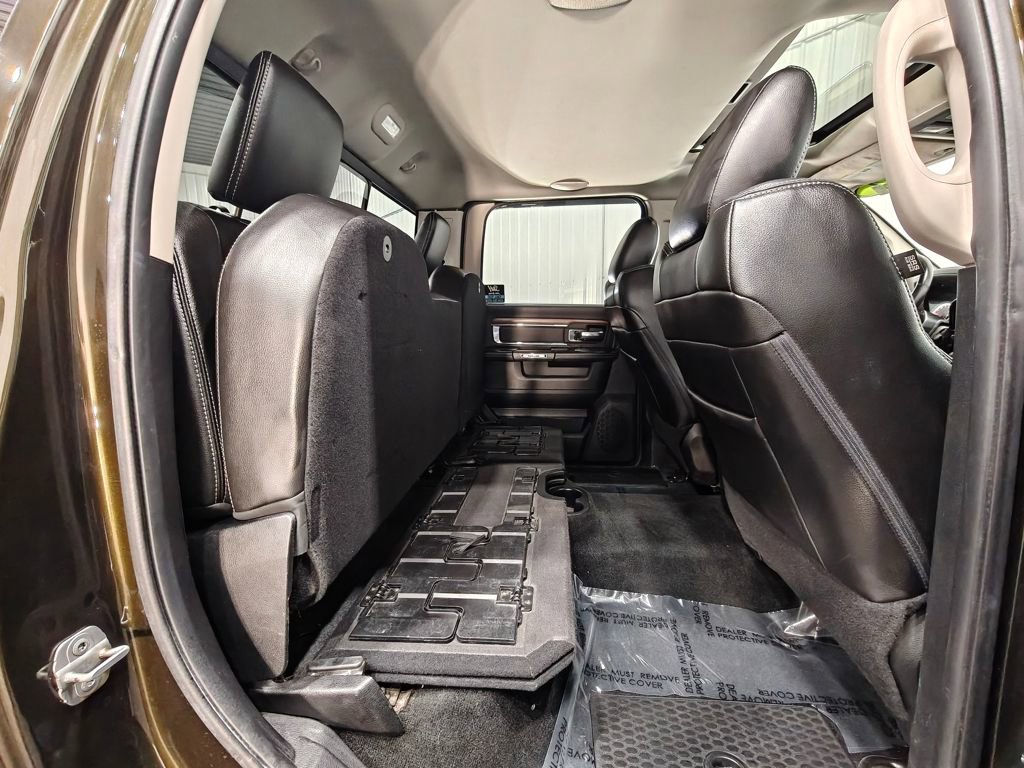 Used 2014 RAM 2500 Laramie w/ Convenience Group image 32