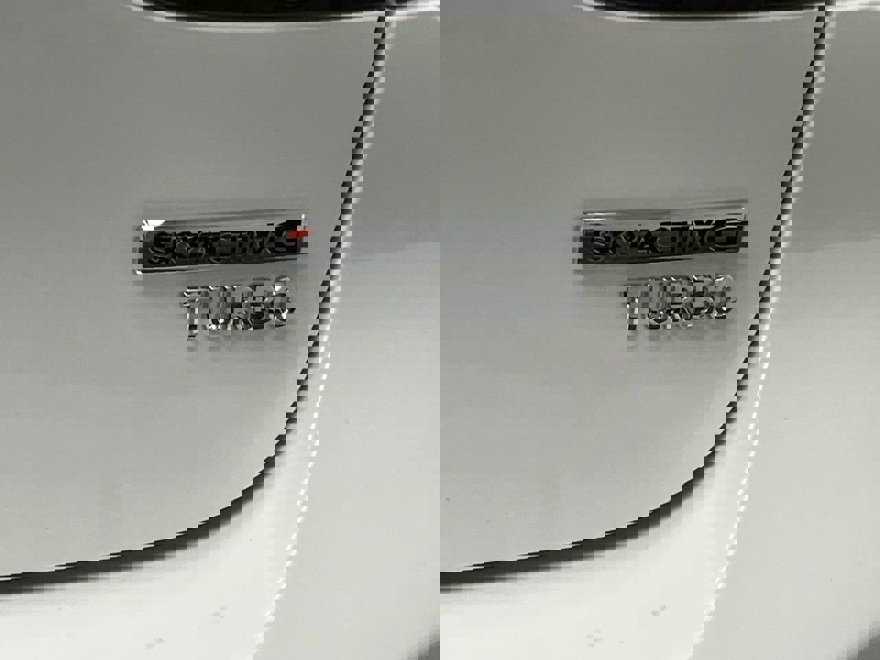 New 2025 MAZDA MAZDA3 Hatchback w/Premium Plus Pkg image 31