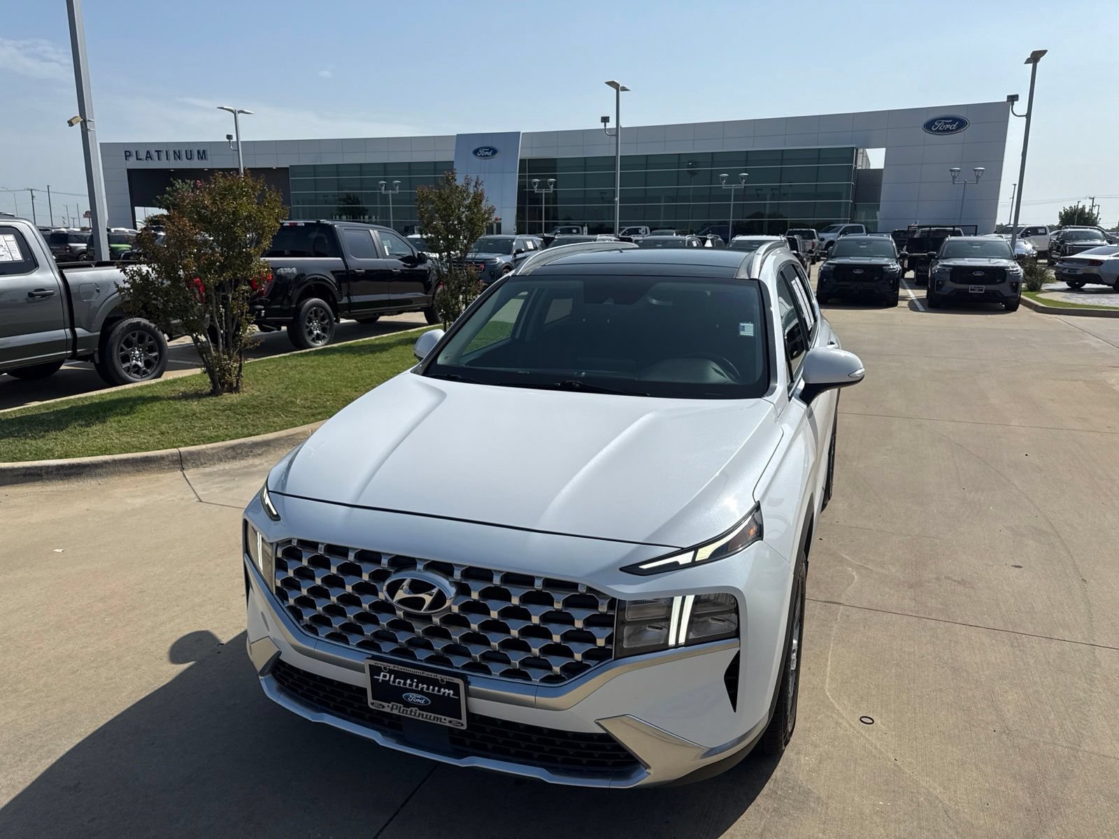 Used 2022 Hyundai Santa Fe SEL w/ Convenience + Premium Package FWD image 27