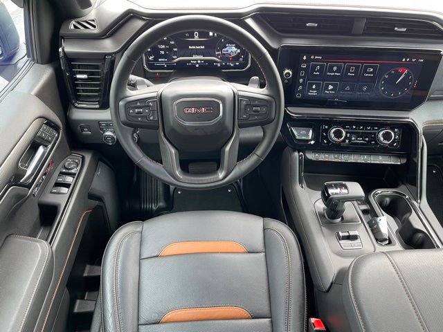 Used 2024 GMC Sierra 1500 AT4 w/ Technology Package AWD/4WD image 6