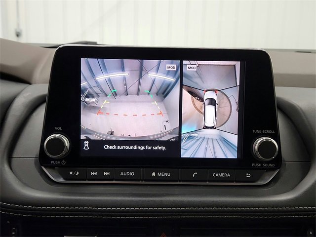 Used 2021 Nissan Rogue SV image 22