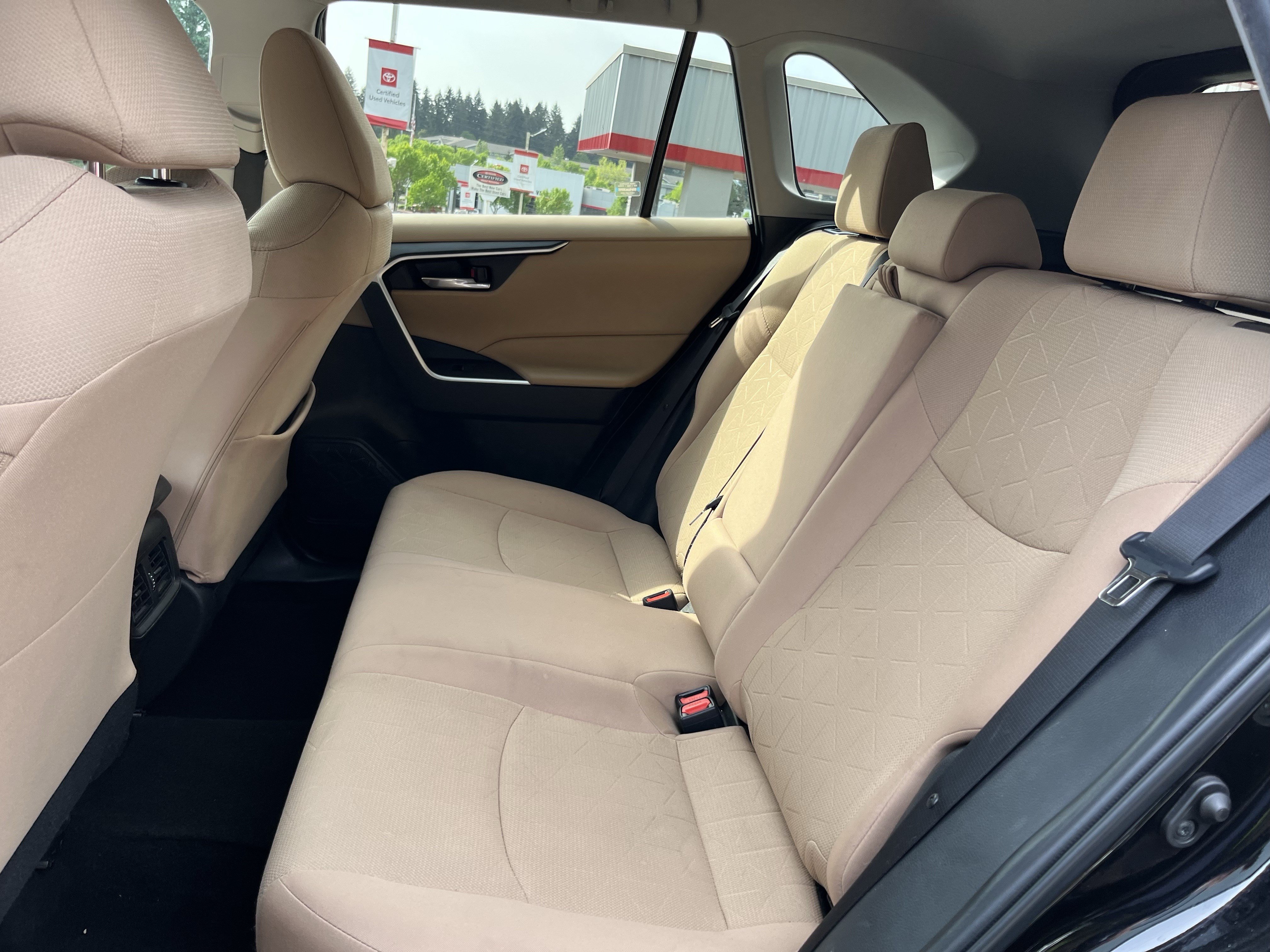 Certified 2024 Toyota RAV4 XLE AWD/4WD image 13