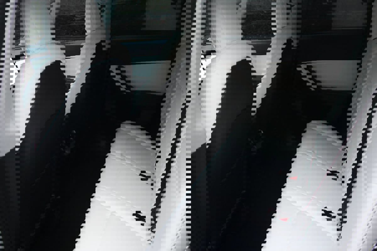 Used 2020 Tesla Model Y Performance image 22