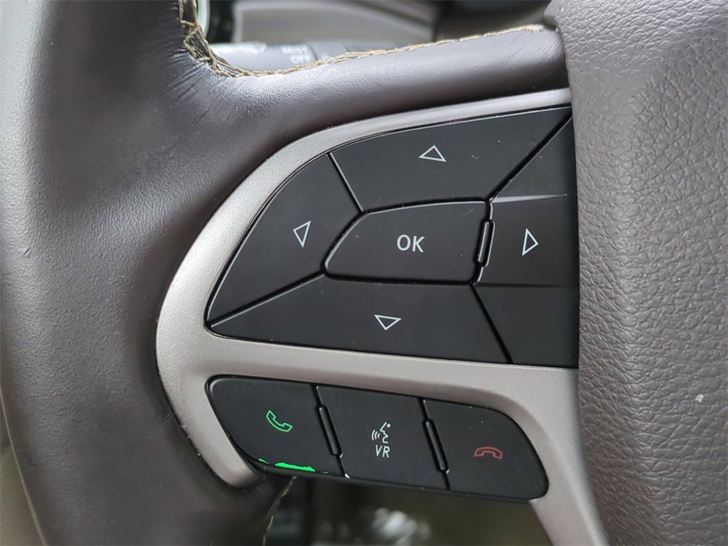 Certified 2020 Jeep Grand Cherokee Overland image 27
