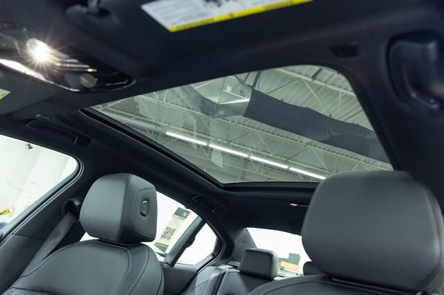 New 2026 BMW 540i xDrive w/ Executive Package image 16