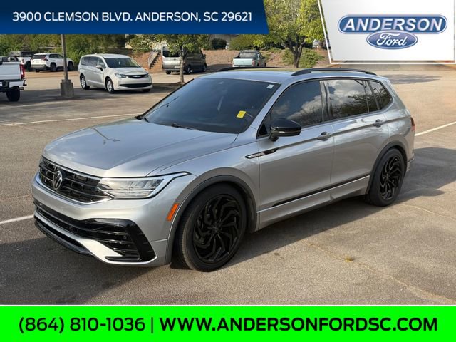 Used 2023 Volkswagen Tiguan SE R-Line FWD image 1