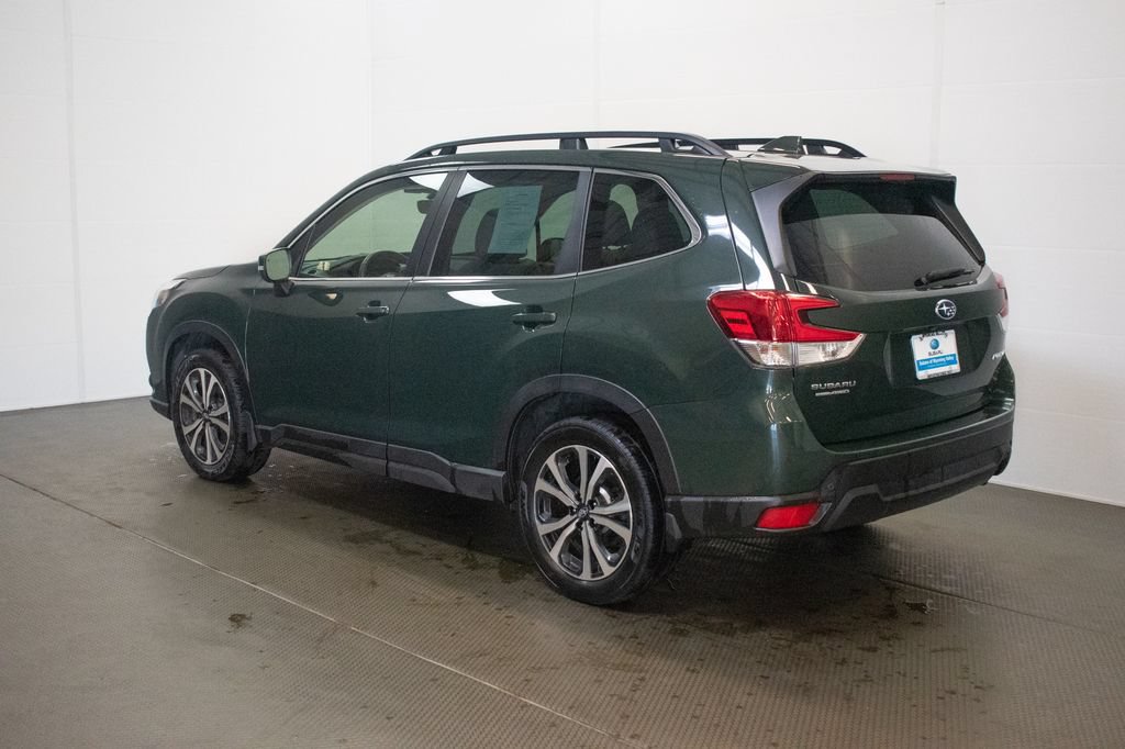 Used 2023 Subaru Forester Limited AWD/4WD image 6