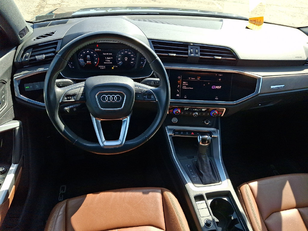 Used 2020 Audi Q3 2.0T Premium Plus w/ Premium Plus Package AWD/4WD image 11