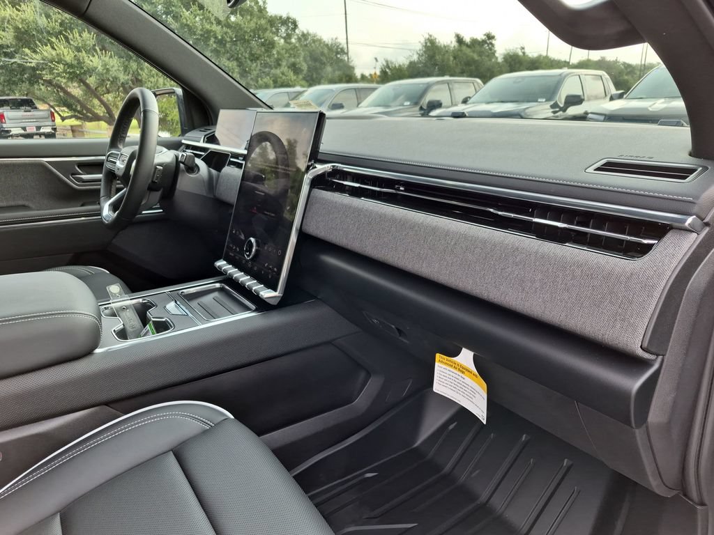 New 2026 GMC Sierra EV Elevation AWD/4WD image 36