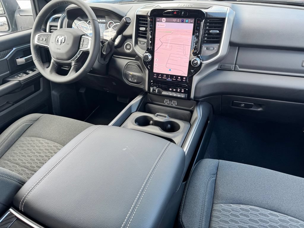 New 2026 RAM 2500 Big Horn AWD/4WD image 12