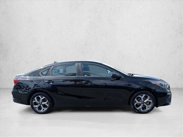 Used 2021 Kia Forte LXS FWD image 4
