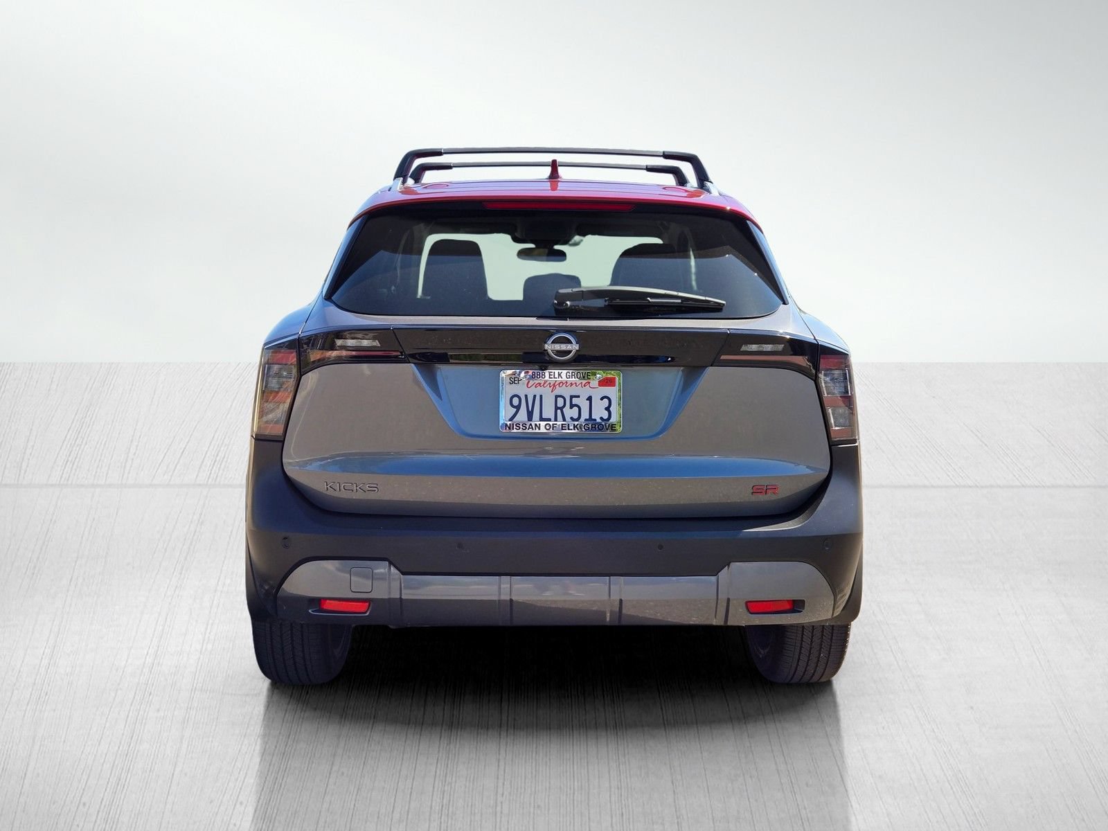 Used 2025 Nissan Kicks SR FWD image 5