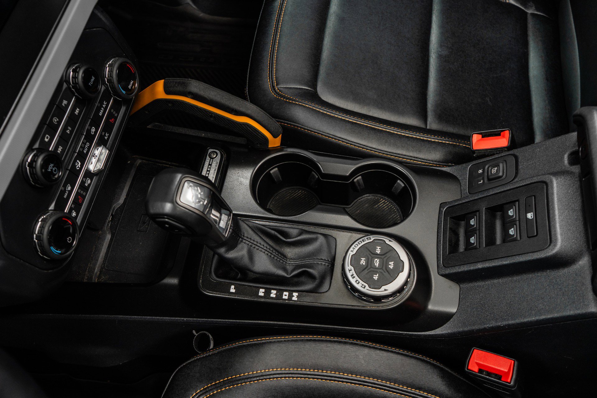 Used 2021 Ford Bronco Badlands image 29